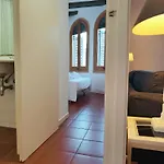 Penthouse In The Heart Of Barcelona. Rambla E
