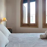 Penthouse In The Heart Of Barcelona. Rambla E
