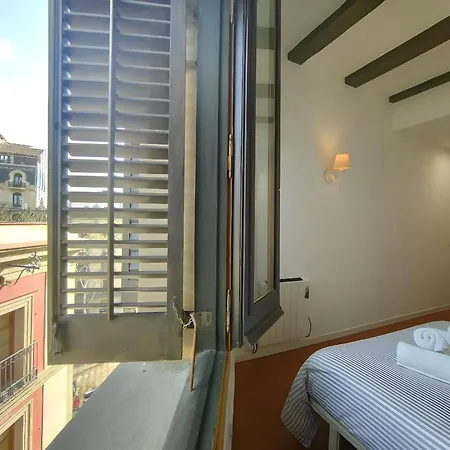 Appartement Penthouse In The Heart Of Barcelona. Rambla E *